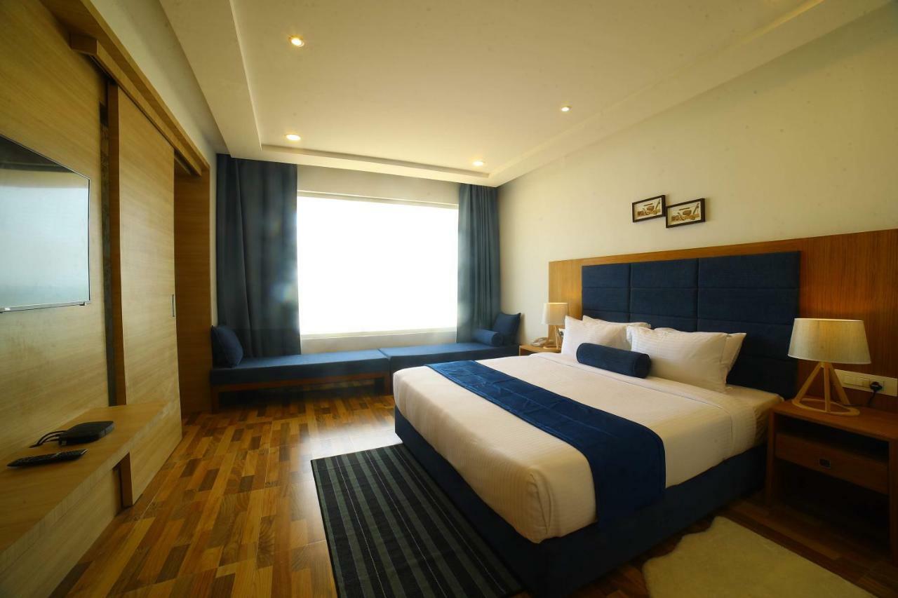 Bay View Hotel Vizag Višákhapatnam Exteriér fotografie